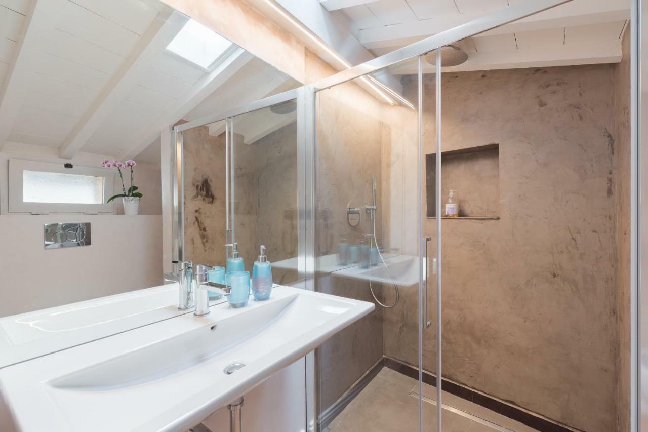 Luxury Apartment In City Center Florence Exterior photo